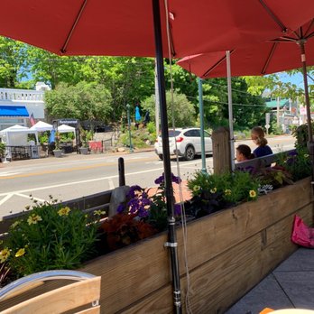 Cornerstone Artisanal Pizza & Craft Beer - Pizza Near Me - Ogunquit, Maine