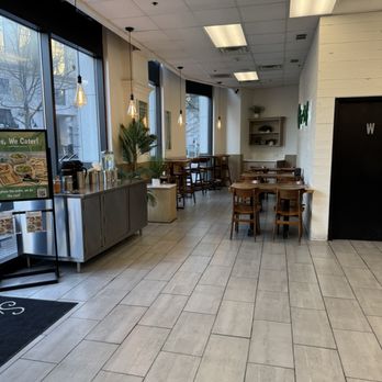 Sweet Leaf - Inside seating area - Salad Near Me - Arlington, Virginia
