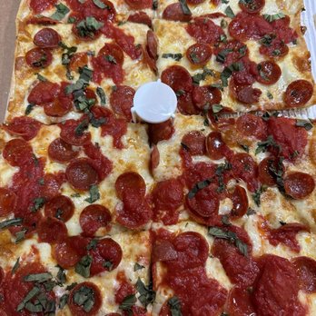Leslie’s Pizzeria - Square thin crust excellent choice - Pizza Near Me - Downey, California Leslie’s Pizzeria - Square thin crust excellent choice - Pizza Near Me - Downey, California