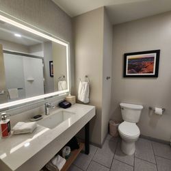 The Winslow - Bathroom