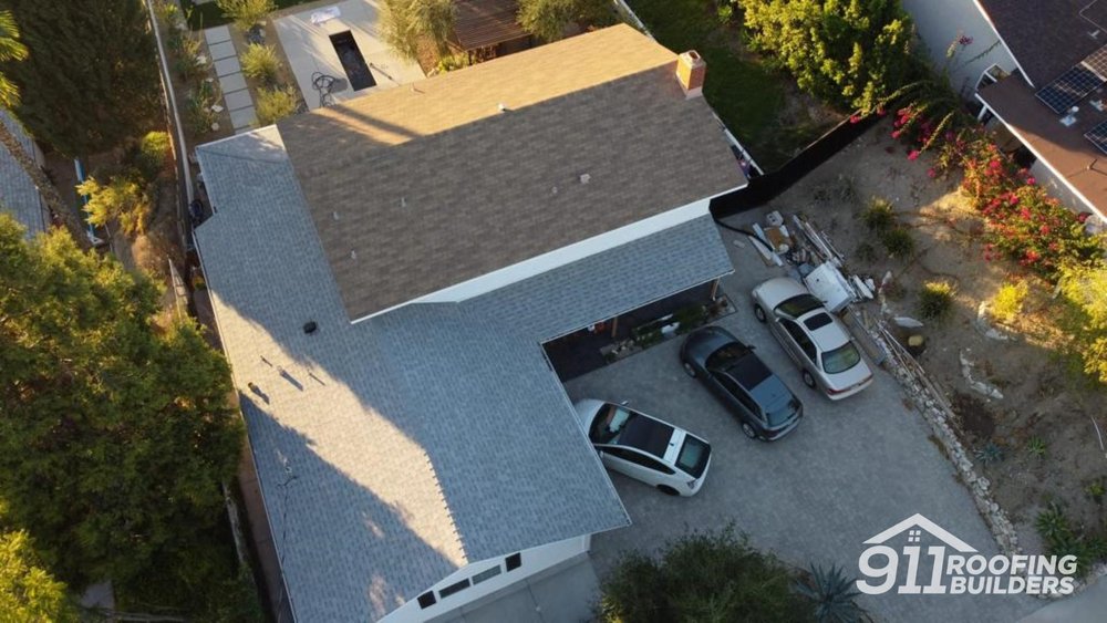 Slide of 911 Roofing Builders