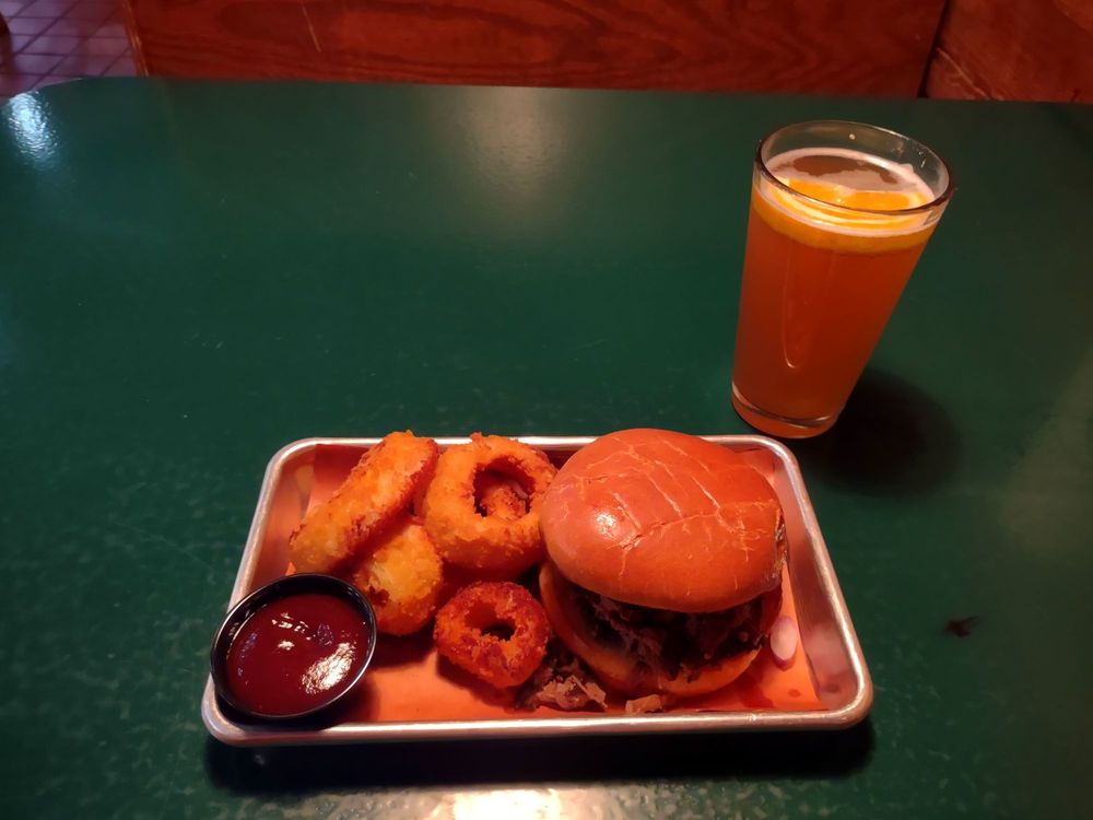 Fairfax Bar and Grill, Bloomington Roadtrippers