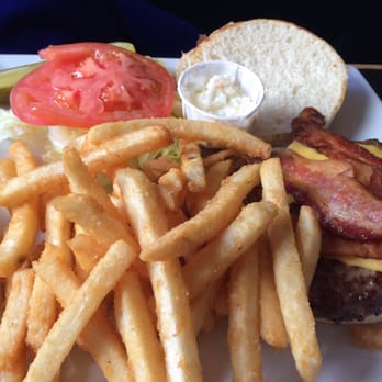 Perry's Coffee Shop - Bacon hamburger deluxe - Delis Near Me - Bronx, New York Perry's Coffee Shop - Bacon hamburger deluxe - Delis Near Me - Bronx, New York