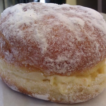 Goody's Donuts - Powder covered custard filled donut is yummy! - Donuts Near Me - Cerritos, California