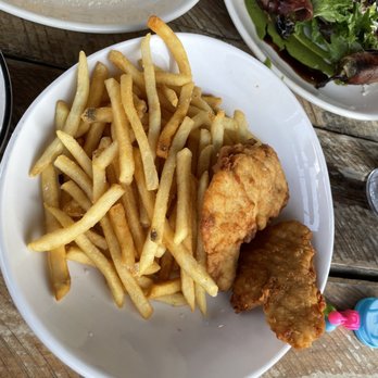 Bankhead Brewing - Kids chicken strips - Brewpubs Near Me - Rowlett, Texas Bankhead Brewing - Kids chicken strips - Brewpubs Near Me - Rowlett, Texas
