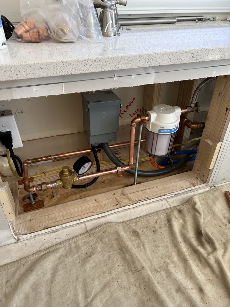 Slide of Doc Thompson Plumbing