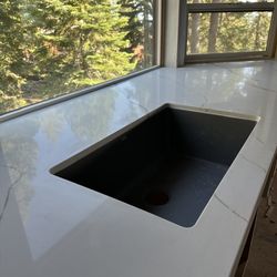 Carrillo granite - Sink counter
