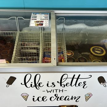 Lucee’s - Ice Cream - Convenience Stores Near Me - Dickens, Texas
