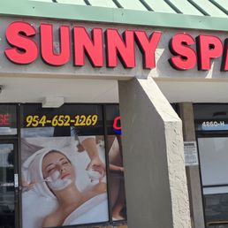 Exterior photo of Sunny Spa - Hollywood, Florida Exterior photo of Sunny Spa - Hollywood, Florida