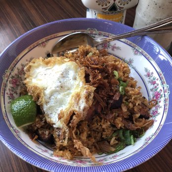 Eem - Chopped BBQ Fried Rice with egg - Cocktail Bars Near Me - Portland, Oregon