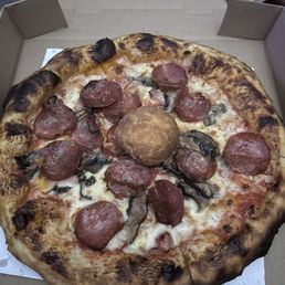 Canadian pizza (rotating menu)