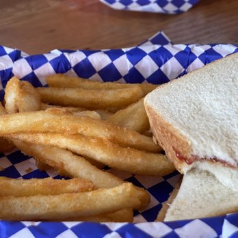 The Grill 1646 - PB&J with Fries - Burgers Near Me - Lincoln City, Oregon