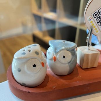 Early Owl - Cute salt shakers - Breakfast & Brunch Near Me - Salt Lake City, Utah Early Owl - Cute salt shakers - Breakfast & Brunch Near Me - Salt Lake City, Utah
