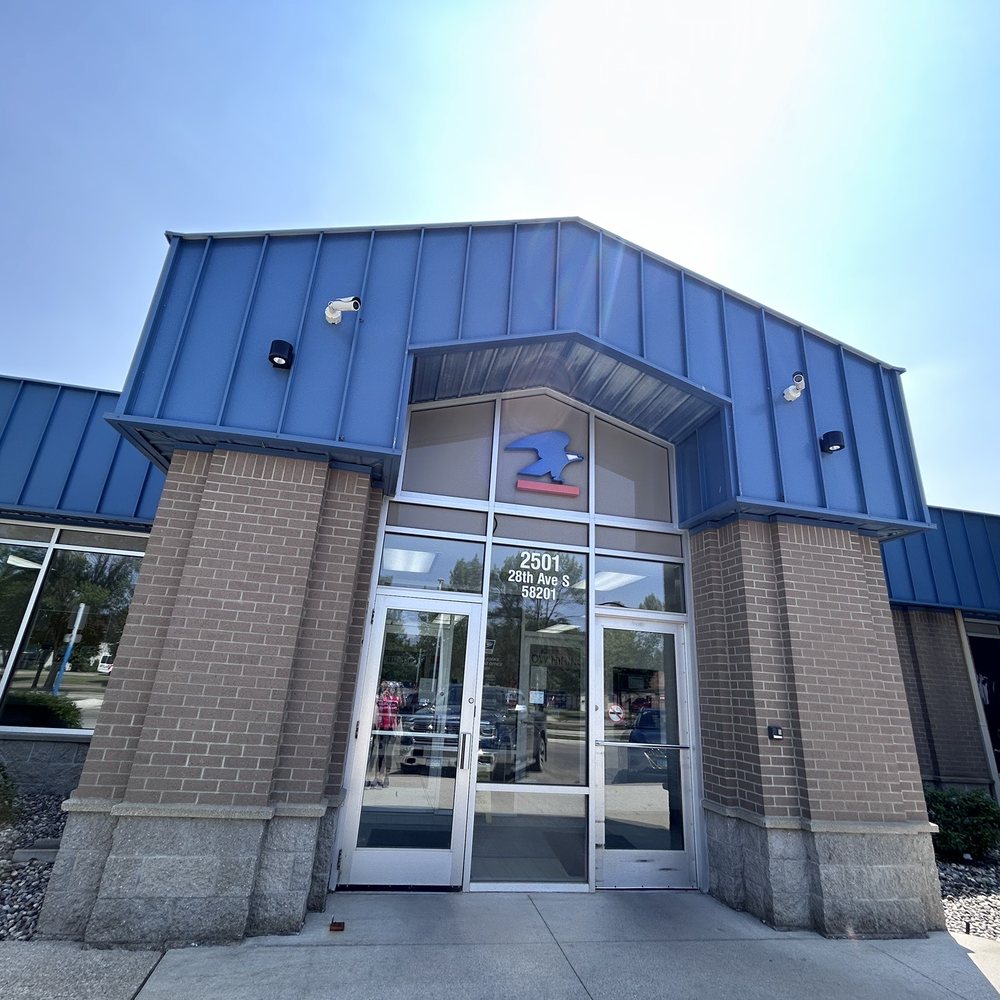Postal Office - Outside - Post Offices Near Me - Grand Forks, North Dakota
