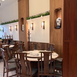 J & X Bistro