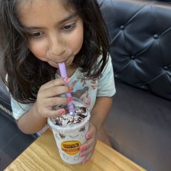 Lumier’s Chimney Cake - Ice Cream & Frozen Yogurt Near Me - Peachtree Corner, Georgia