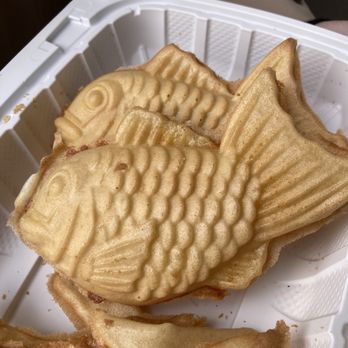 Maison De Croissant - Custard TaiYaki - Bakeries Near Me - Irvine, California