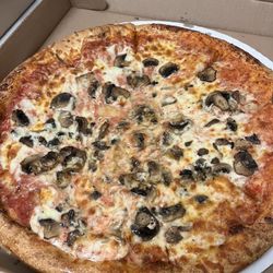 Town Pizza & Cafe - Mushroom Pizza