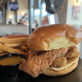 Slater's 50/50 - Burgers Near Me - Denver, Colorado