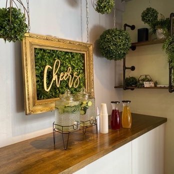 Violet Cactus Studio - You definitely don't need many decorations at this lovely venue! We brought just the dispensers, and cups. - Video/Film Production Near Me - Burbank, California