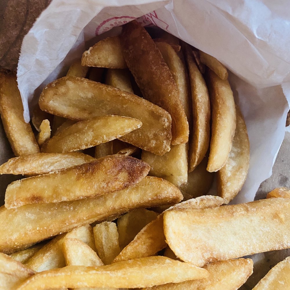 Fatburger - Old burnt fries They added extra as if that makes up the fact that they looked like they were pulled out of the trash. Mmm mmm good. - Burgers Near Me - Los Angeles, California Fatburger - Old burnt fries They added extra as if that makes up the fact that they looked like they were pulled out of the trash. Mmm mmm good. - Burgers Near Me - Los Angeles, California