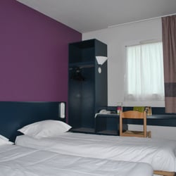 B&B Hôtel Evry- Lisses 1
