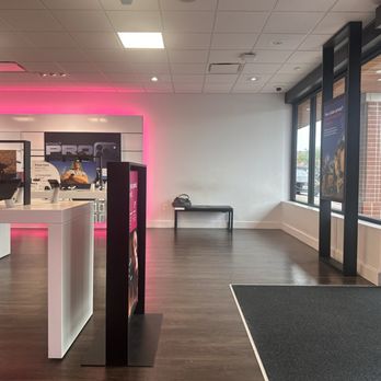 T-Mobile - Mobile Phones Near Me - Bel Air, Maryland