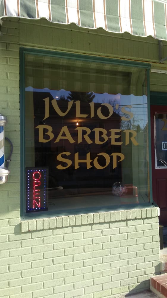 Julio's Barber Shop Logo