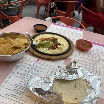 Uno Mas - Fundido was disappointing. - Tex-Mex Near Me - Dallas, Texas