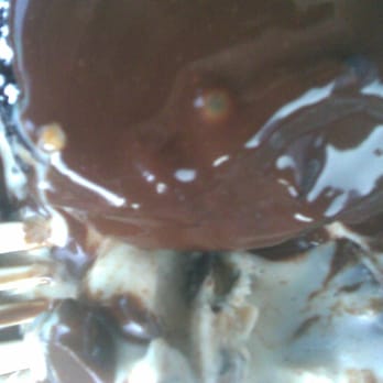 Craig's - vegan peanut butter cup ice cream with vegan chocolate cake covered in hot fudge. Note the huge chunks of peanut butter cup - American Near Me - West Hollywood, California