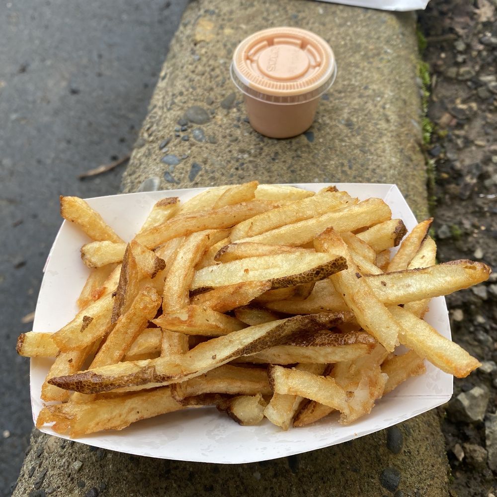 Fries and fry sauce