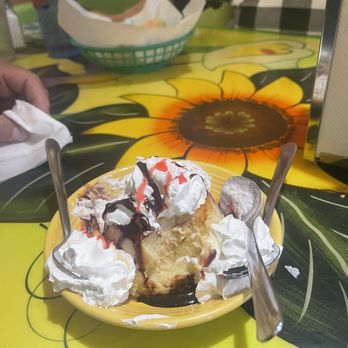 El Tapatio - The flan was amazing!  Light & fluffy with lots of yummy whipped cream.  Melt in your mouth deliciousness! - Bars Near Me - Flagstaff, Arizona