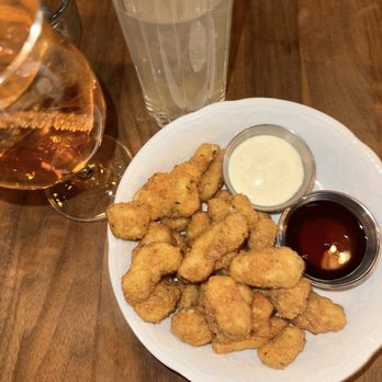 Merchant - Fried Cheese Curds - Cocktail Bars Near Me - Madison, Wisconsin