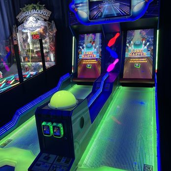 Dave & Buster's Jacksonville - Arcades Near Me - Jacksonville, Florida Dave & Buster's Jacksonville - Arcades Near Me - Jacksonville, Florida