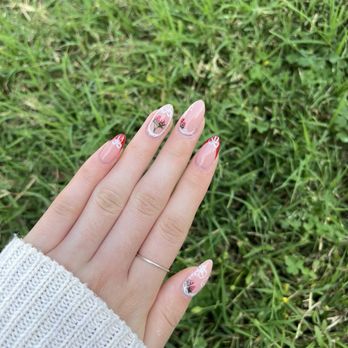 Lavish Nail Bar - Waxing Near Me - Garden Grove, California Lavish Nail Bar - Waxing Near Me - Garden Grove, California