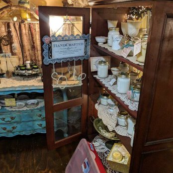 Sun Kissed Herbal - candles up front, teas in the back - Jewelry Near Me - Rancho Cucamonga, California Sun Kissed Herbal - candles up front, teas in the back - Jewelry Near Me - Rancho Cucamonga, California