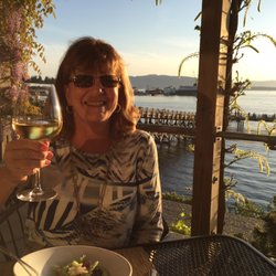 Fiddlehead Tours & Adventures - Guests enjoy a wonderful local wine at one of our idyllic restaurants included in your day