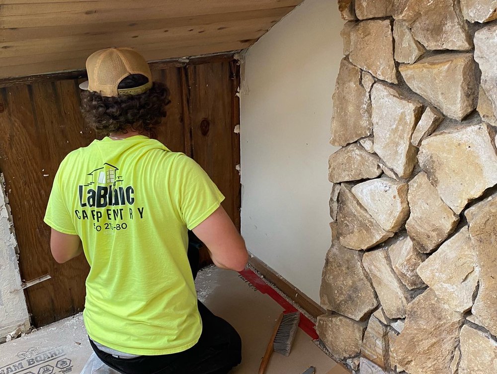 Slide of LaBlanc Carpentry