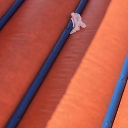 Funbox - Random tissue Funbox bounce area