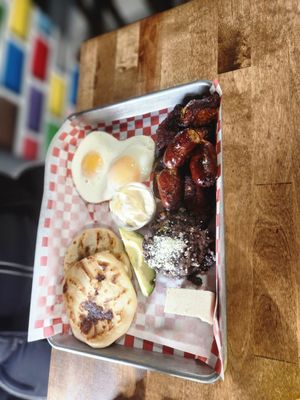 La Pupusa Urban Eatery by null