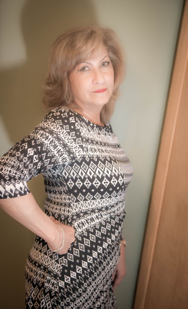 MILDRED CARDONA UNIVERSAL REALTY GROUP Real Estate Agents 2241 W Howard St, Chicago, IL