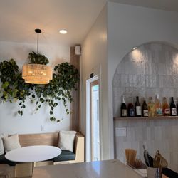 Brix Wine Bar & Bottle Shop