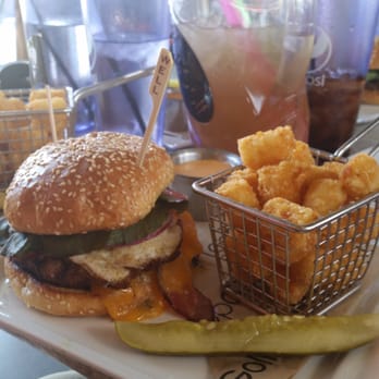 Topgolf - Sunrise burger - Golf Near Me - Scottsdale, Arizona