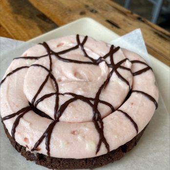 Sunflower Bakehouse - Strawberry frosted double double chocolate cookie - Vegan Near Me - Nashville, Tennessee Sunflower Bakehouse - Strawberry frosted double double chocolate cookie - Vegan Near Me - Nashville, Tennessee