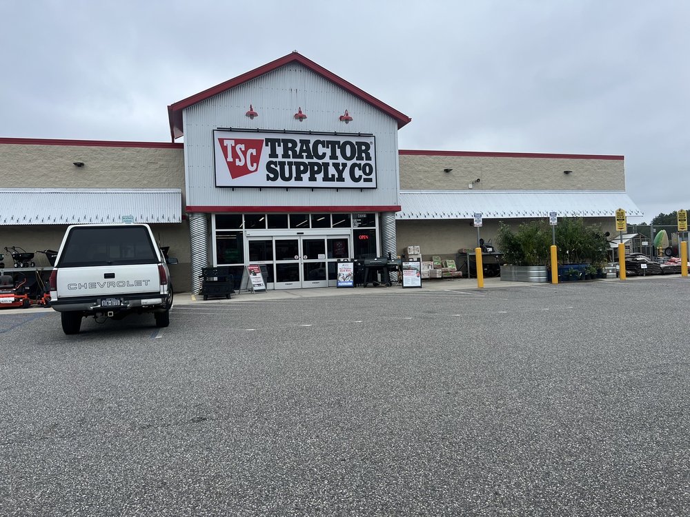 TRACTOR SUPPLY Updated September 2024 4331 Middle Country Rd