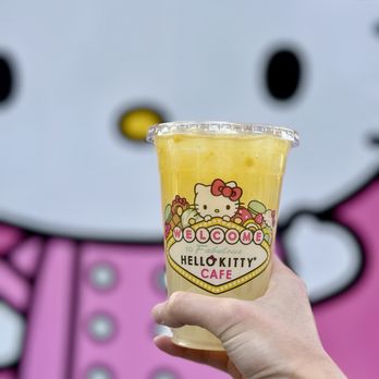 Hello Kitty Cafe - Mango Pineapple Lemonade - Desserts Near Me - Las Vegas, Nevada