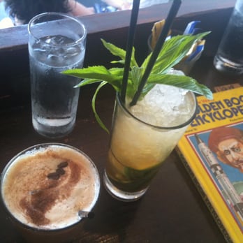 Hemingway's Manly - Wine Bars Near Me - Manly, NSW