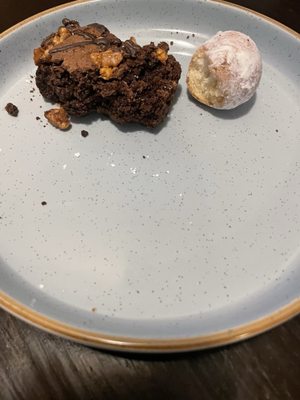 Boston Donuts by null