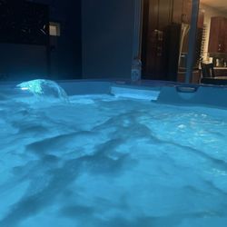 Las Vegas Pool Care - Hot tub