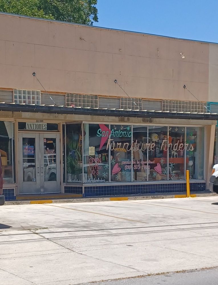 SAN ANTONIO FURNITURE FINDERS Updated October 2024 52 Photos & 14